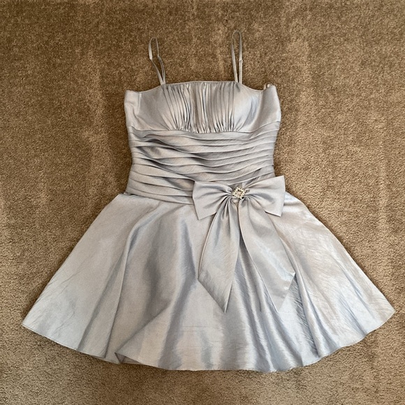Unknown source vintage Y2K silver/grey mini party dress - Picture 14 of 14